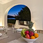Villa Bianca *